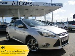 Silver Used 2013 Ford Focus Zetec Hatchback | £4,300 (Fair price)