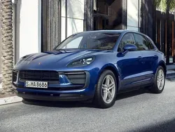 Blue Used 2021 Porsche Macan SUV | £49,995 (Fair price)