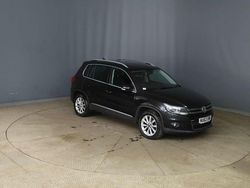 Black Used 2012 VW Tiguan SE SUV | £5,995 (Fair price)