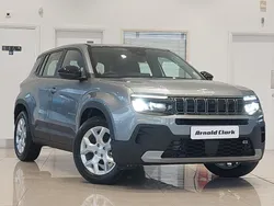 Grey New 2025 Jeep Avenger Altitude SUV | £20,998 (Fair price)