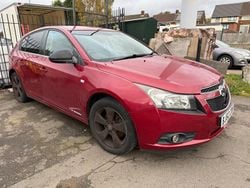 Red Used 2012 Chevrolet Cruze LTZ Hatchback | £495