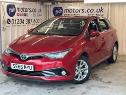 Red Used 2017 Toyota Auris Hatchback | £8,290 (Fair price)