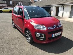 Red Used 2015 Citroën C3 Picasso SELECTION MPV | £3,295 (Good price)