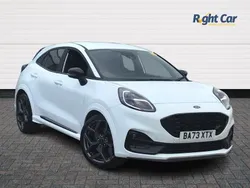 Frozen white Used 2024 Ford Puma ST SUV | £24,499 (Expensive)