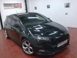 Black Used 2015 Ford Focus ST Hatchback | £6,450 (Good price)