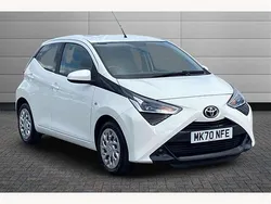 White Used 2020 Toyota Aygo X-play Hatchback | £9,191 (Fair price)