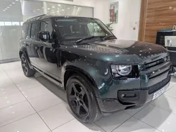 Green Used 2022 Land Rover Defender SE SUV | £59,995 (Expensive)