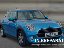 Blue Used 2019 Mini Cooper Classic Hatchback | £13,584 (Good price)