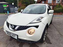 White Used 2015 Nissan Juke Tekna SUV | £4,795 (Fair price)
