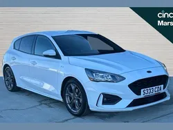 White Used 2022 Ford Focus ST-Line Hatchback | £12,013 (Good price)