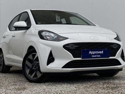White Used 2025 Hyundai i10 Advanced Hatchback | £15,295 (Fair price)
