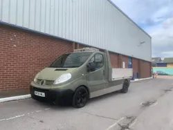 Green Used 2009 Renault Trafic Van | £3,995 (Expensive)