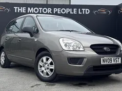 Silver Used 2009 Kia Carens MPV | £1,495