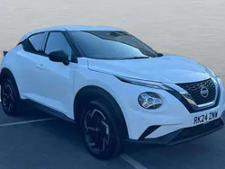 Arctic white Used 2024 Nissan Juke N-Connecta SUV | £16,257 (Fair price)