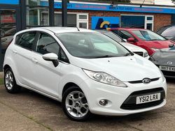White Used 2012 Ford Fiesta Zetec Hatchback | £4,880 (Fair price)