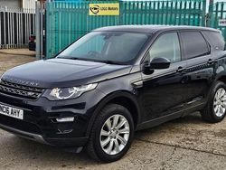 Black Used 2016 Land Rover Discovery Sport SE SUV | £8,299 (Super price)