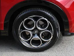 Red Used 2024 Alfa Romeo Tonale Sprint SUV | £26,146 (Fair price)