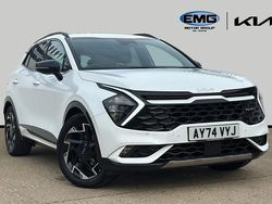 White Used 2024 Kia Sportage 4 SUV | £24,995 (Good price)