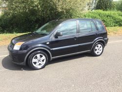 Black Used 2011 Ford Fusion Zetec Hatchback | £2,500 (Fair price)