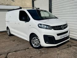 White Used 2022 Vauxhall Vivaro Sportive Van | £10,995 (Good price)