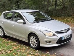 Silver Used 2012 Hyundai i30 Comfort Hatchback | £2,195 (Super price)
