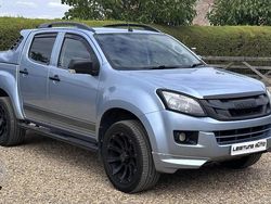 Blue Used 2016 Isuzu D-Max Pickup | £16,990 (Expensive)