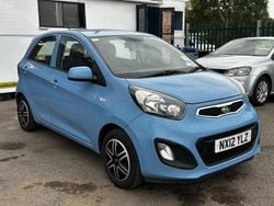 Blue Used 2012 Kia Picanto Hatchback | £1,995 (Super price)