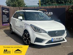 White Used 2022 MG MG3 Exclusive Hatchback | £7,999 (Good price)
