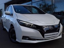 White Used 2022 Nissan Leaf Acenta Hatchback | £9,985 (Fair price)