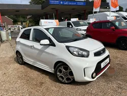 White Used 2016 Kia Picanto Sport Hatchback | £5,790 (Fair price)