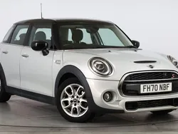 Silver Used 2021 Mini Cooper S Classic Hatchback | £16,250 (Good price)