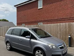 Silver Used 2007 Vauxhall Zafira MPV | £995