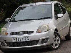 Silver Used 2008 Ford Fiesta Zetec Hatchback | £799 (Good price)