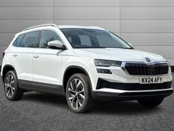 Moon white Used 2024 Skoda Karoq SE L SUV | £23,995 (Fair price)