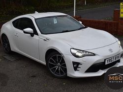 White Used 2017 Toyota GT86 GT Coupe | £17,495 (A bit pricey)