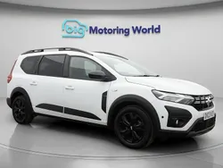 White Used 2023 Dacia Jogger Extreme MPV | £15,000 (Fair price)