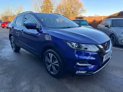 Blue Used 2018 Nissan Qashqai N-Connecta SUV | £10,969 (Good price)