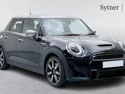 Black Used 2023 Mini Cooper S Exclusive Hatchback | £24,250 (Fair price)