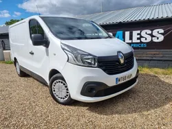 White Used 2018 Renault Trafic Business Van | £5,500 (Fair price)