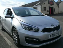 Silver Used 2017 Kia Ceed Hatchback | £5,995 (Fair price)
