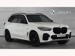 White Used 2022 BMW X5 M Sport SUV | £44,990 (Fair price)