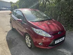 Red Used 2009 Ford Fiesta Zetec Hatchback | £1,695 (Fair price)