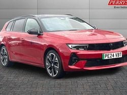 Used 2025 Vauxhall Astra Ultimate Estate | £20,899 (Good price)