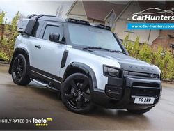 Silver Used 2023 Land Rover Defender SE Dynamic Estate | £54,995 (Super price)