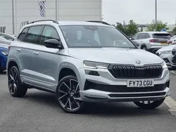 Brilliant silver Used 2023 Skoda Karoq SportLine SUV | £24,695 (Fair price)