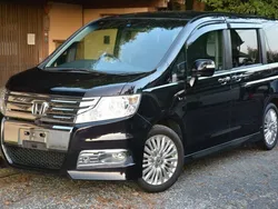 Black Used 2025 Honda Stepwgn MPV | £9,999