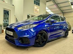Blue Used 2016 Ford Fiesta ST Hatchback | £9,495 (Expensive)