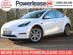 White Used 2022 Tesla Model Y SUV | £19,989 (Fair price)