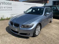 Blue Used 2009 BMW 330 Estate | £4,495 (Super price)