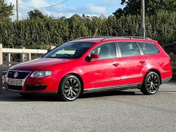 Red Used 2009 VW Passat Estate | £2,295 (Fair price)
